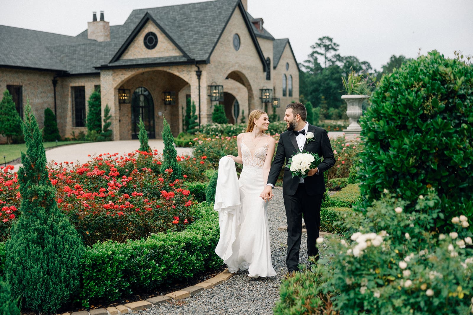 spring-garden-wedding-iron-manor-wedding-venue-AVP-ashleys-visions-productions-houston-wedding-planner