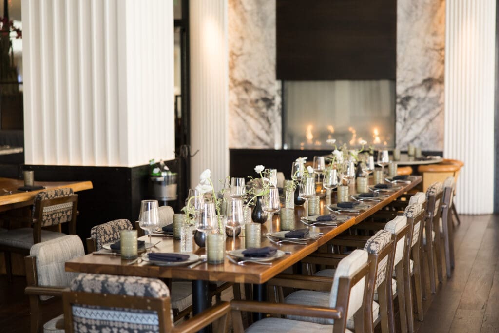 Toro-four-seasons-houston-private-event-black-and-green-florals