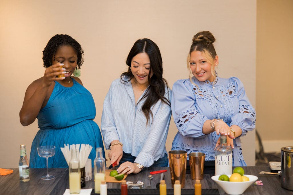 Four-seasons-mixology-class-wedding-events