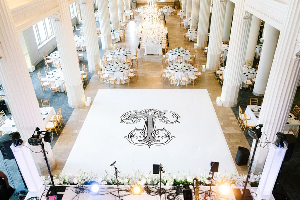 Corinthian-Houston-wedding-monogram-dancefloor-black-white